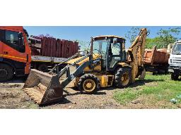 Hyundai H940s TLB (No Papers)