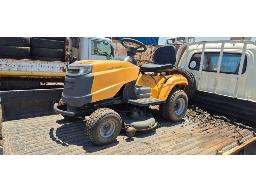 Stiga Tornado 2098 H Lawnmower 