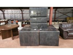 9 x Fizique assorted gym padded exercise bags. (VAT) 