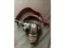 Canon Camera + Cobra Camera Bag (STC)