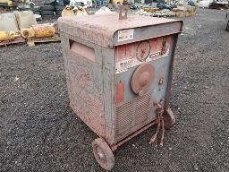 Lincoln IdealArc TM400/400 ARC Welder