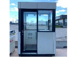 Abris 4 X 6 avec chauffage et accessoires
