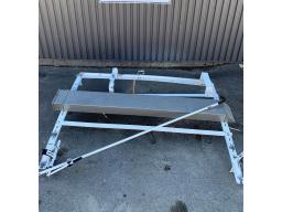 Rack à échelle pour fourgonnette 