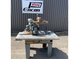Scie radial Rockwell