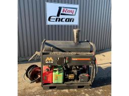 Laveuse à pression MI-T-M à gaz eau chaude - SEULEMENT 260HRS