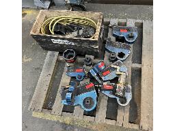 Hydraulic tightening keys