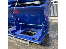 Greatbear Self Dumping Hopper - 1 Cubic Yard, NEVER USED