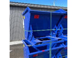 Greatbear Self Dumping Hopper - 1 Cubic Yard, NEVER USED