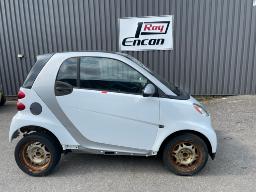 Mercedes Smart 2008 for parts only.