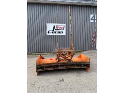 84" wide Push Pull hydrolic Snow Plow with Harness