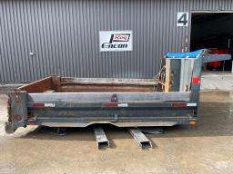 Electric dump box 11'x7'x19''haut
