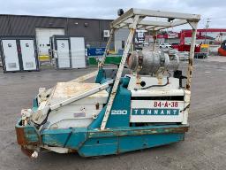 TENANT 280 Sweeper