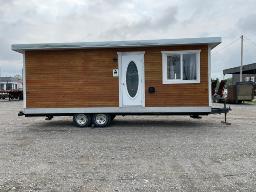 SAGUENAY: 23' Tiny house on wheels 