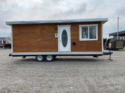 SAGUENAY: 23' Tiny house on wheels 