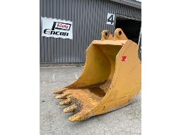 SAGUENAY: Komatsu PC400 48''X 64'' Toothed Bucket