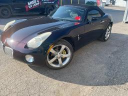 SAGUENAY: Pontiac SOLTICE 2007 convertible | VIN: 1G2MB35B77Y136679 | F