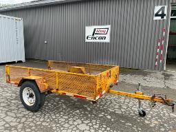 SAGUENAY: 5'X8' single axle trailer Brand Boily Model 100X60 3500LBS VIN: :| FP
