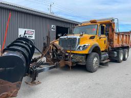 SAGUENAY: 10 WHEELS INTERNATIONAL WORK STAR 7600 SBA 4X6 2010 | VIN: 1HTWYAHTXAJ220803 | FP