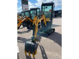 SAGUENAY: 2025 STARVOX SV-ME12 mini excavator| NIV: | FP