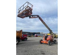 Saguenay: Nacelle JLG Lift 600AJ 2012