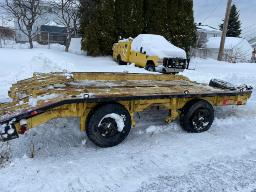 SAGUENAY: Homemade trailer with ramp, 15' x 8.4'