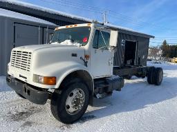 SAGUENAY: International 4000 1999 7.6L | NIV: 1HTSDAAR2XH226474 |