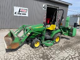 SAGUENAY: John Deere 1023E 2011 | NIV: ILV1023ETAE110337 | FP