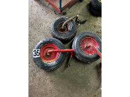 LOT DE 3 ROUES DE FANEUR COMPLÈTES , PNEUS 16X6.5-8