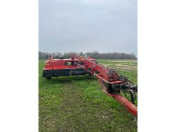 FAUCHEUSE NH 1431 13,5 PI À ROULEAU SUR LE 1000 TOUR, TABLIER NEUF DE 2 ANS