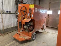 CHARRIOT À ENSILAGE VALMETAL SUPERCART VA542, MOTEUR HONDA GX270 9 HP