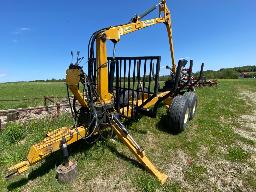 Chargeuse à bois Anderson M160 avec pôle articulée