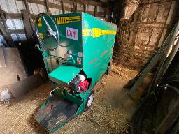 Soigneur à ensilage Wic #45 *** 1 roue avant et 1 arrière de rechange 