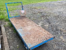 Chariot pour balles carr&eacute;es