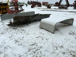 Lot de sections de toit de bo&icirc;te &agrave; ensilage