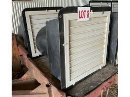 2 ventilateurs d&rsquo;&eacute;table Vista de 16 pouces