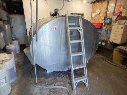 R&eacute;servoir &agrave; lait Mueller 1500 gal, avec unit&eacute; refroidissante