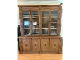 Buffet en bois massif en 2 parties 