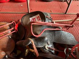 Selle pour cheval avec support