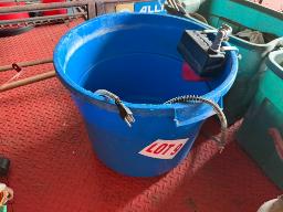 Buvette chauffante pour cheval